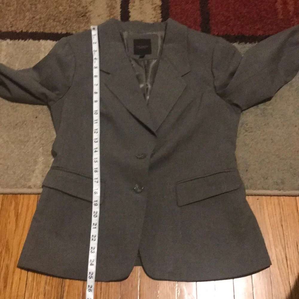The Limited beautiful blazer